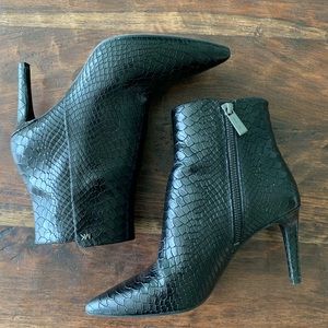 Michael Kors booties size 6